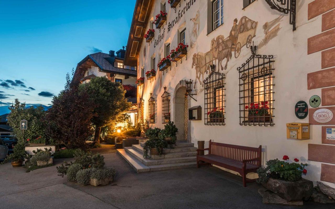 Strasserwirt - Ansitz Zu Tirol Strassen Eksteriør bilde